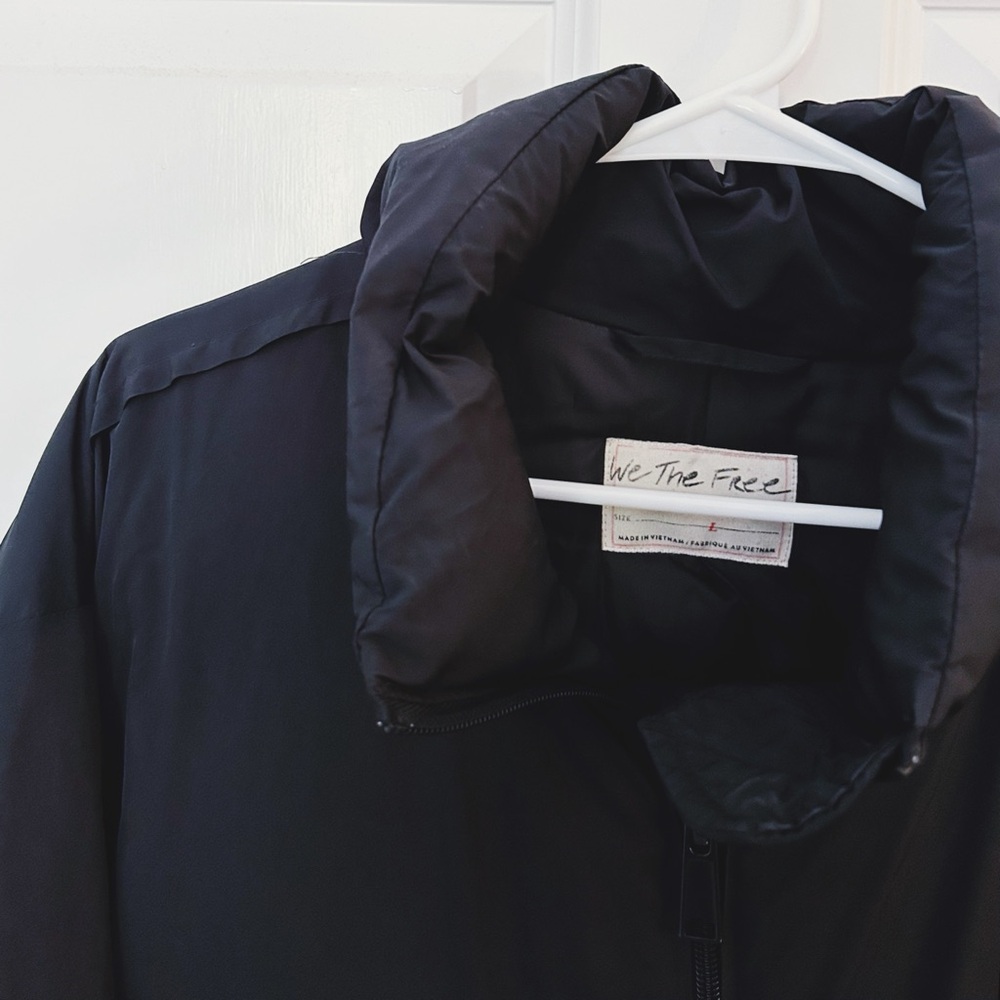 free people puffer jacket in black